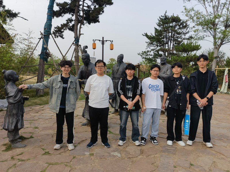 必赢电子游戏平台学子荣获第八届中国高校智能机器人创意大赛国家级奖项